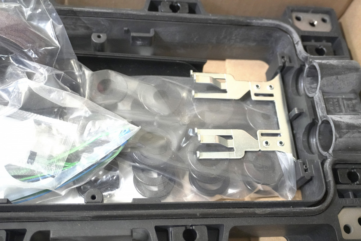 80610933196 2181-LS Комплект для ввода доп. кабеля в муфту 3М 80610933196 2181-LS Комплект для ввода доп. кабеля в муфту 3М